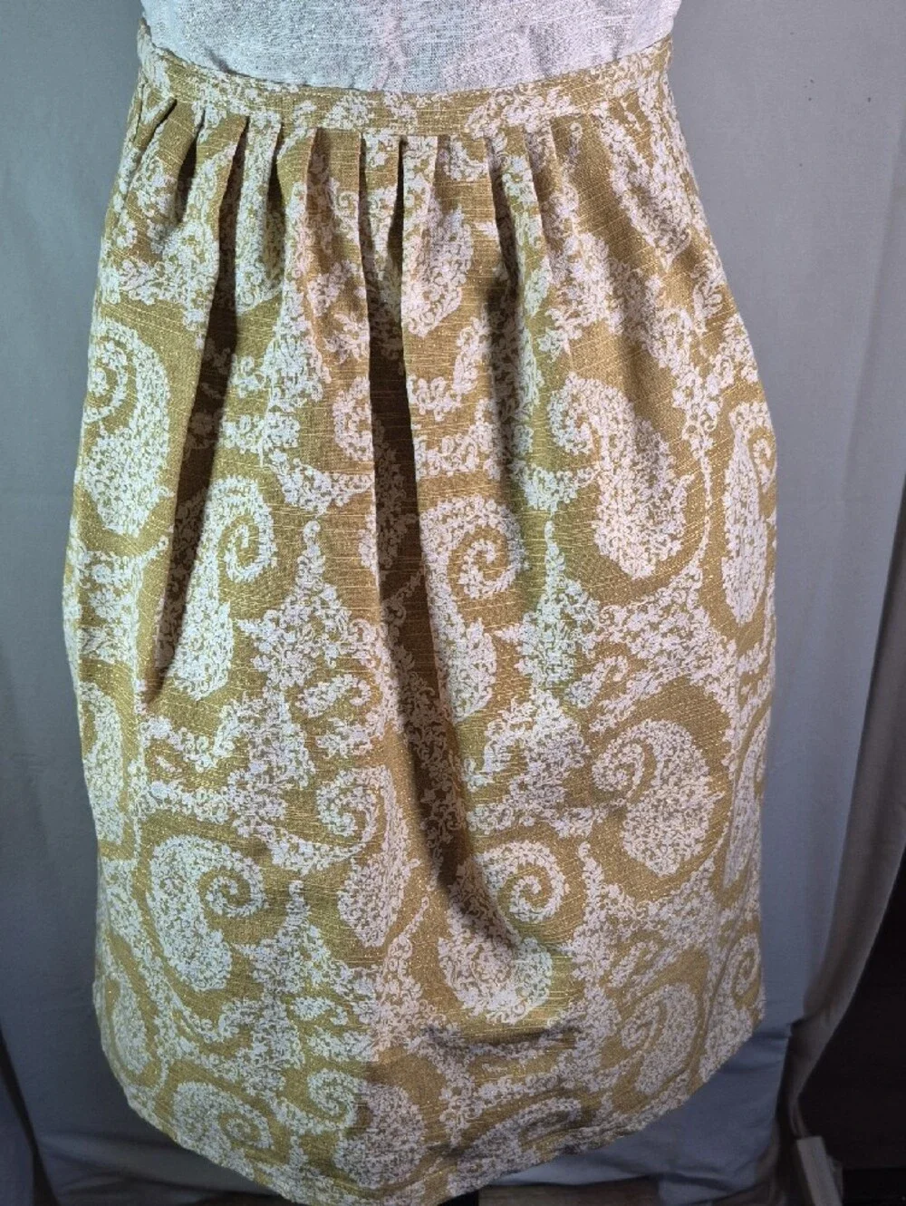 Vintage Cream and Gold Paisley Half Apron
